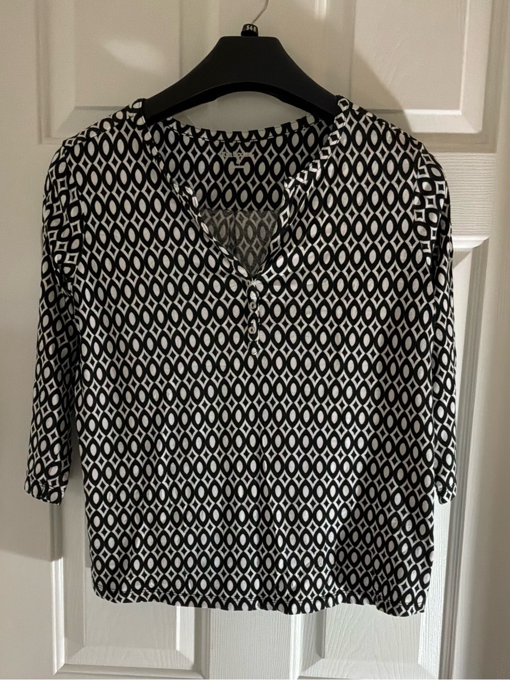Kim Rogers Black and White Geometric Button-Front Top